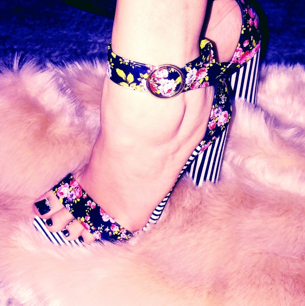 Floral pumps